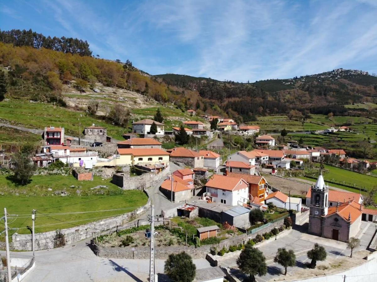فيلا Casa De Labrujo - Circuito Aldeias De Portugal بونتي دي ليما المظهر الخارجي الصورة